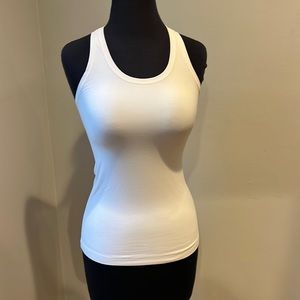 Lululemon Cool Racerback Tank top Sz 4